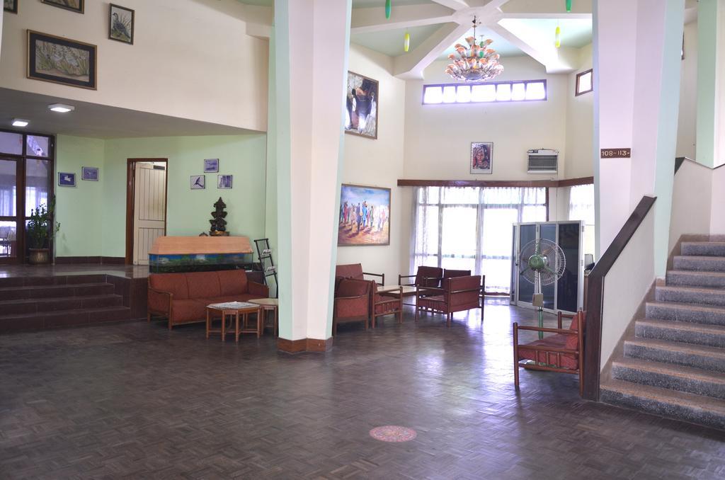Hotel Bharatpur Ashok Экстерьер фото